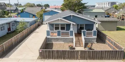 New Listing! 440 N Bay Street, Waldport, Oregon | Shelly Heim | Advantage Real Estate